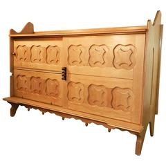 Guillerme & Chambron, Dario Oak Sideboard, 1970, Edition Votre Maison 4