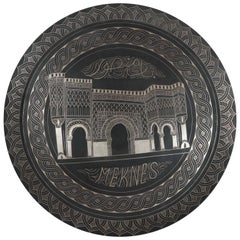 Marokkanisches hängendes schwarzes Metalltablett von Meknes