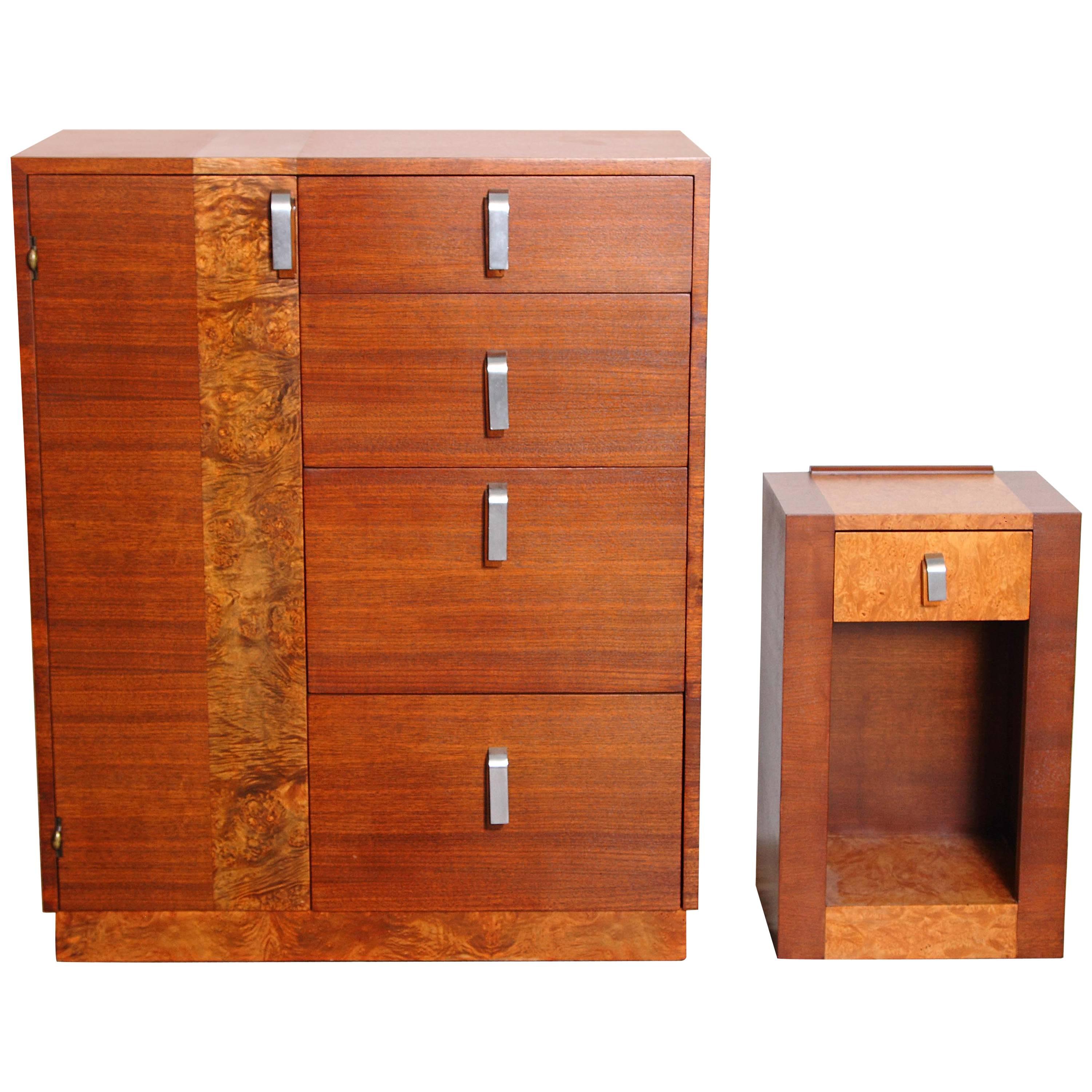 Uncommon Gilbert Rohde for Herman Miller, 1933 Series Valet and Nightstand For Sale