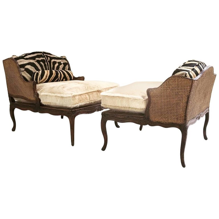 Cowhide Chaise Longues 10 For Sale At 1stdibs