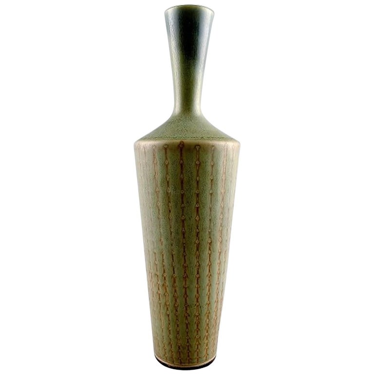 Berndt Friberg Studio Hand Art Pottery Vase with a Narrow Neck, 1964 For  Sale at 1stDibs