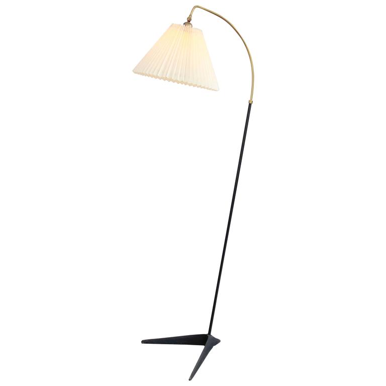 Svend Aage Holm Sørensen standing lamp with Le Klint Shade, 1950s