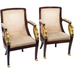 Paire de fauteuils anciens Empire en acajou à col de cygne doré:: vers 1820