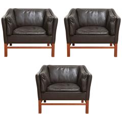Excellent Set of Three Danish Modern Brown Leather Lounge Chairs, Sitting Group