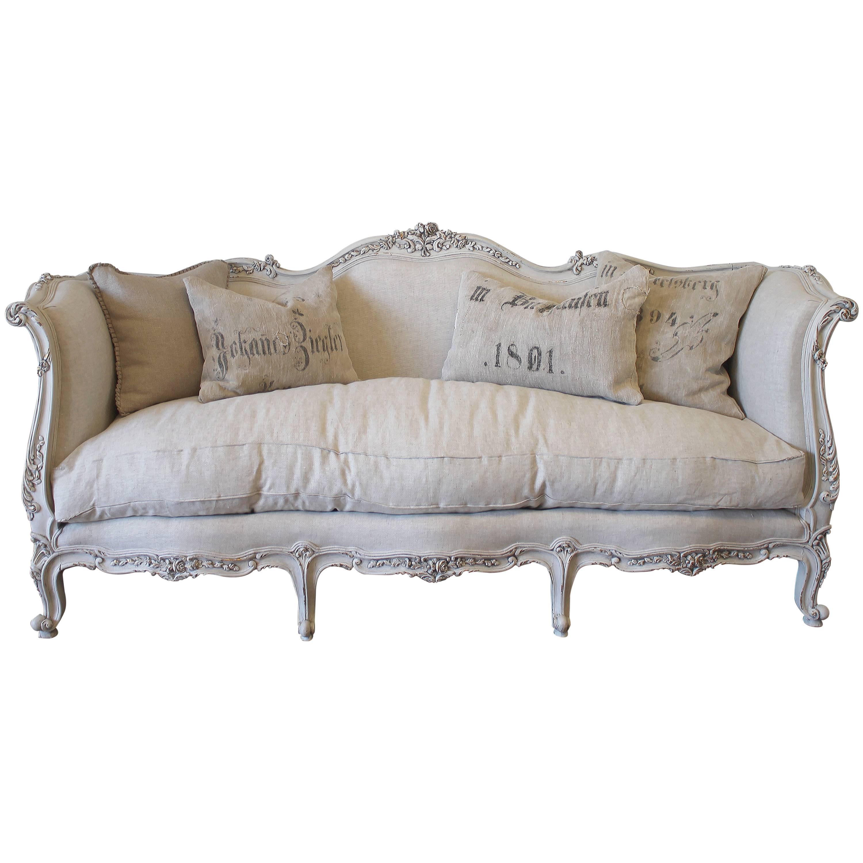 Vintage French Louis XV Style Daybed Sofa in Natural Beligan Linen