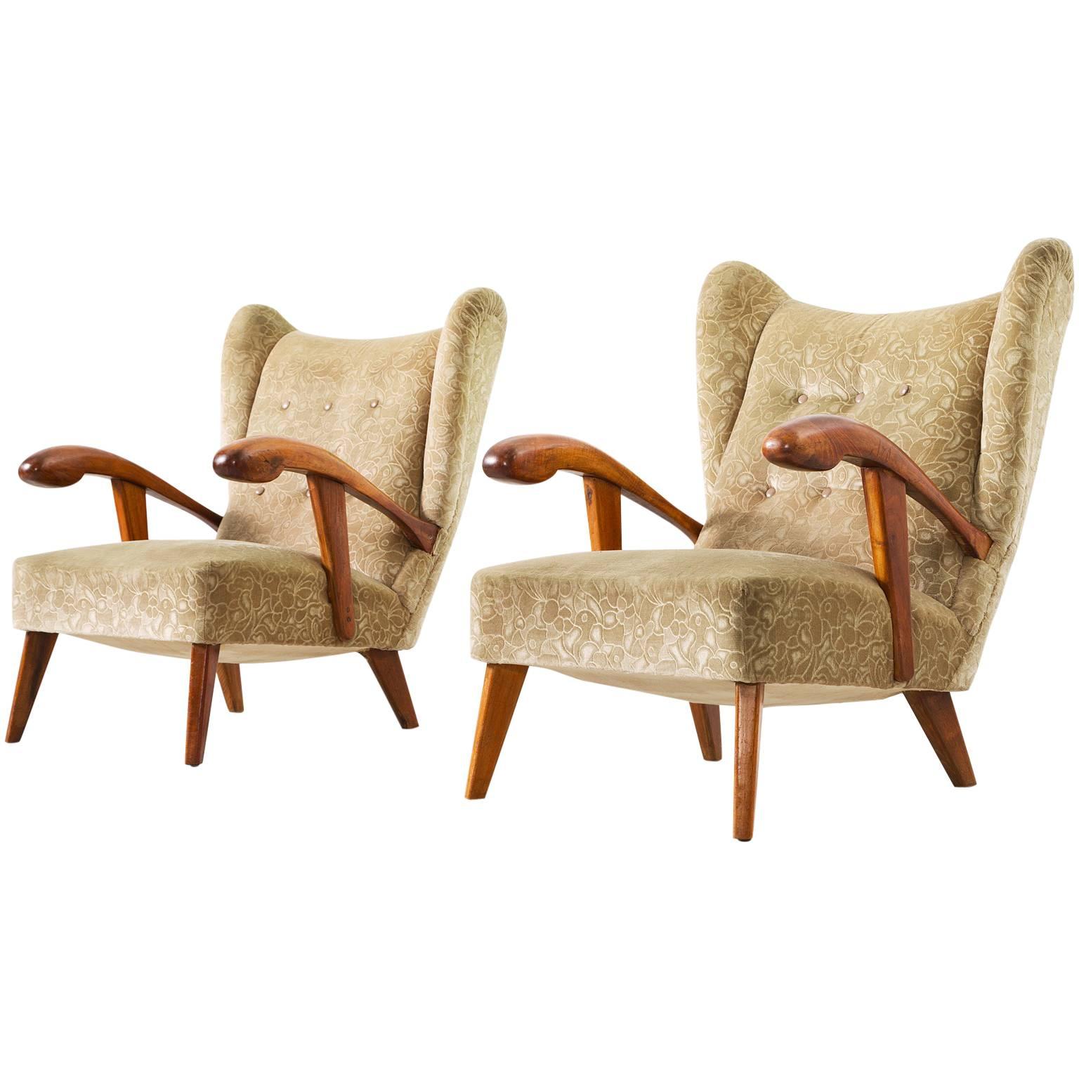 Pair of Lounge Chairs in Walnut