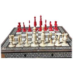 Antique Good English ‘Washington’ Pattern Turned Ivory Chess Set, circa 1800-1820