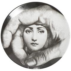 Atelier Fornasetti porcelain plate number 219, Italy circa 1990