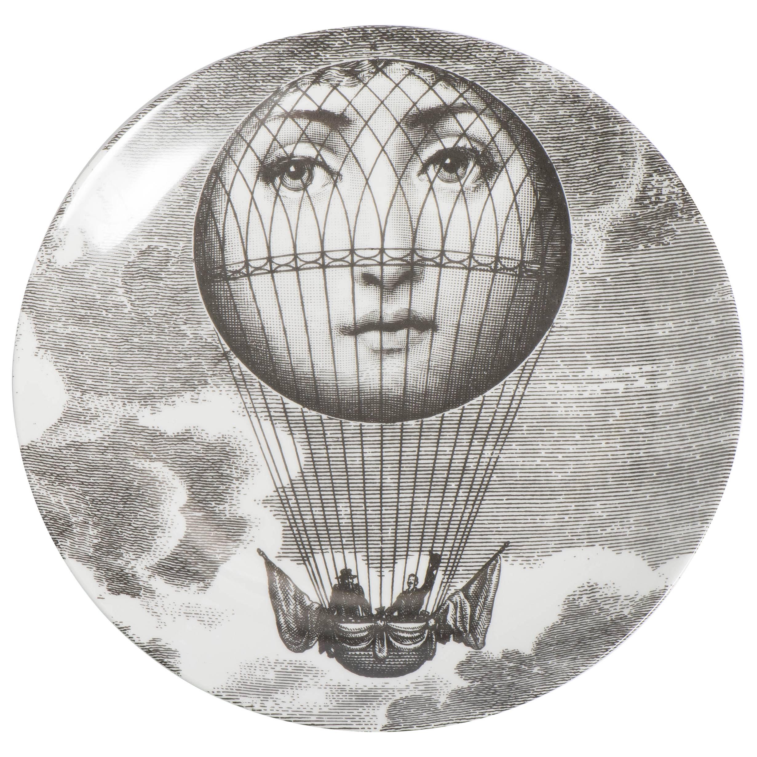 Atelier Fornasetti porcelain plate number 93, Italy circa 1990