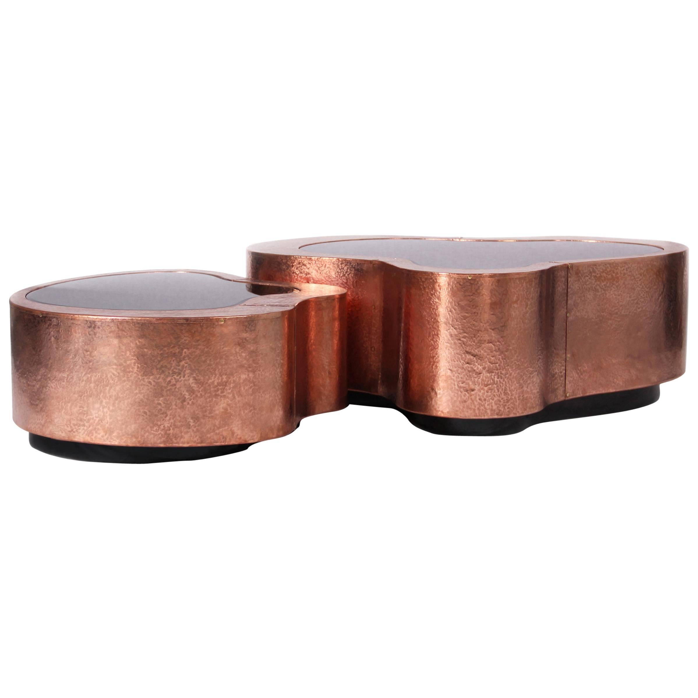 Dalia Coffee Table Set of Two in Copper with Black Mirror For Sale