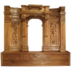 Large and Unique Antique French Boiserie with Covered Alcove, 17th Century 4