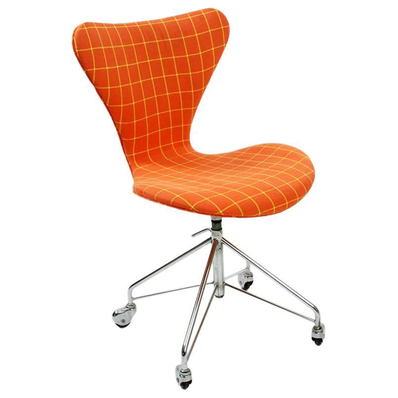 Arne Jacobsen Swag Base Sevener Desk Chair for Fritz Hansen