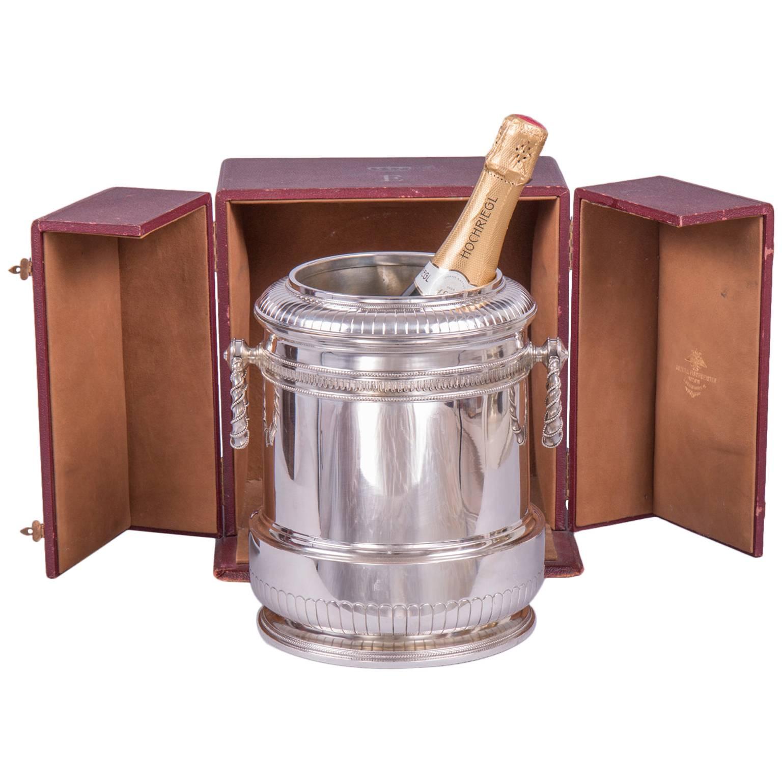 Champagne bucket from archducal property, Gebrüder Frank, Vienna circa 1890 For Sale