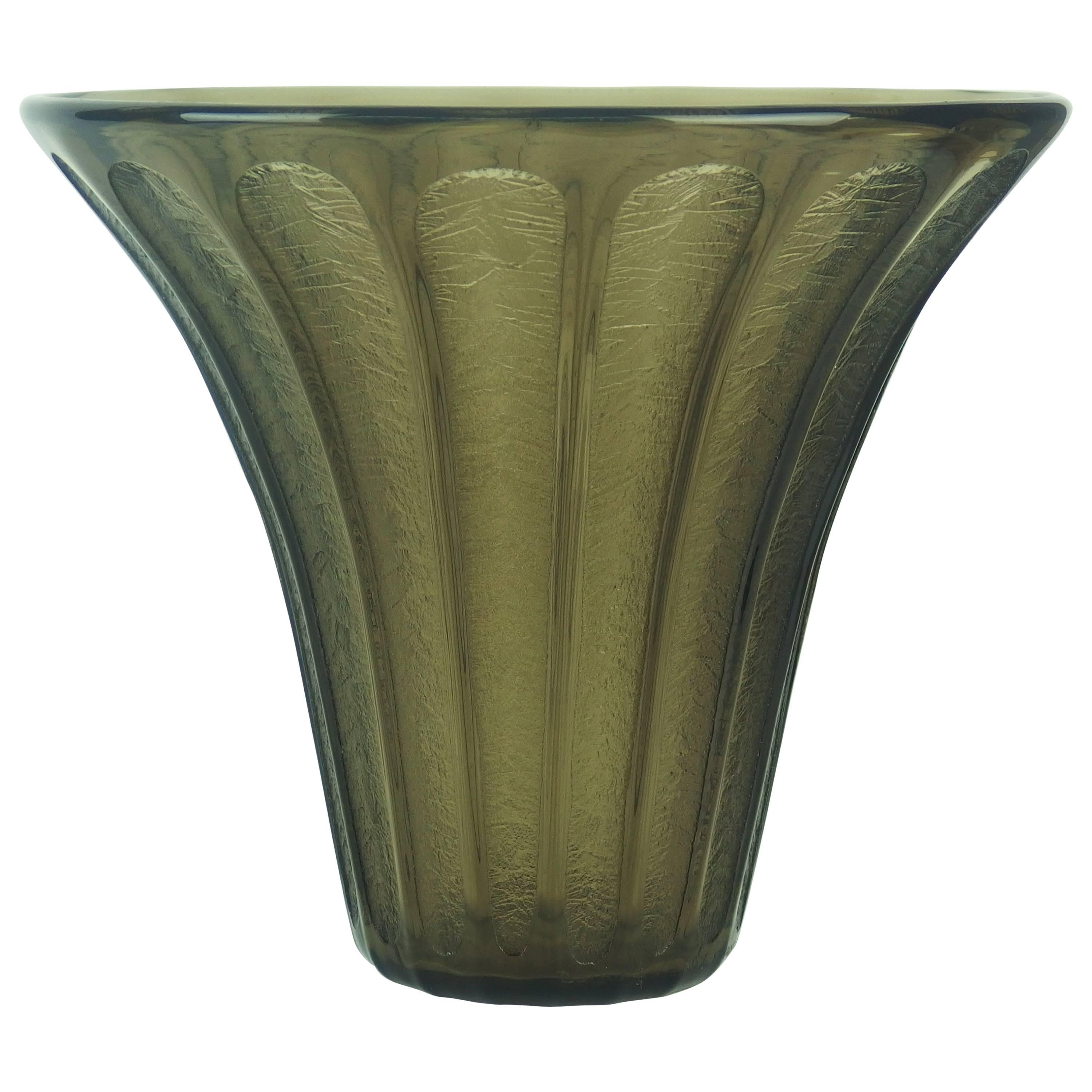 "Art Deco" Vase by Daum For Sale