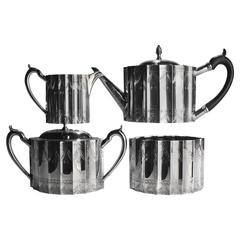 Service à café ou à thé en argent sterling à motif Paul Revere par Tuttle Silversmiths