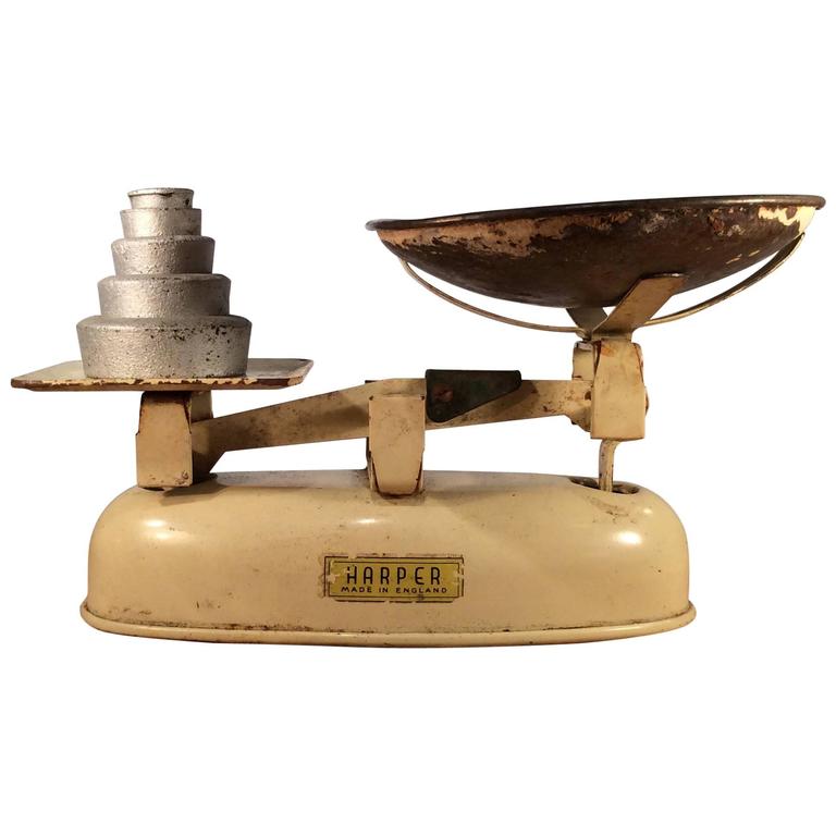 Vintage White Enamel Kitchen Scales with Weights at 1stDibs | vintage  kitchen scales with weights, antique kitchen scales with weights