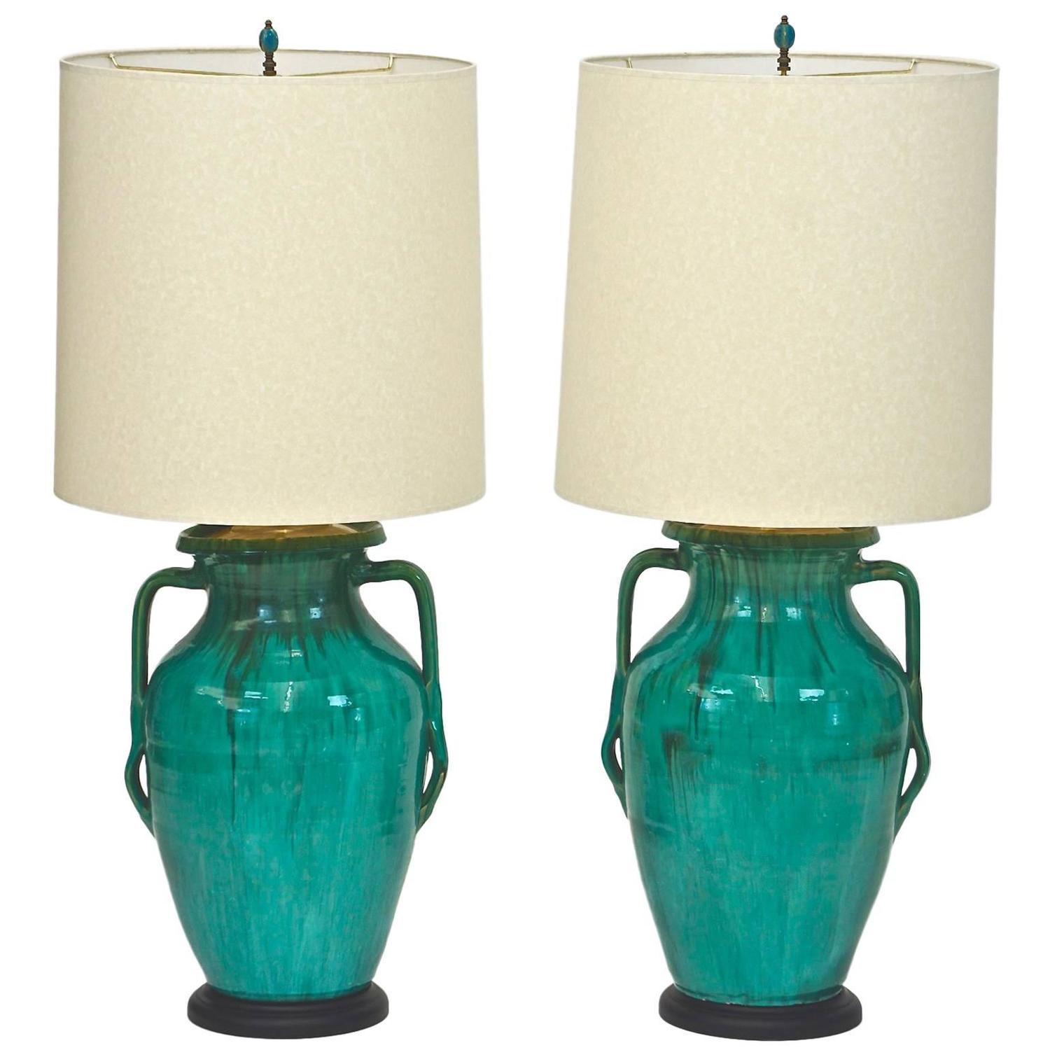 Vintage Italian Ceramic Urn Lamps (Pair) For Sale at 1stdibs