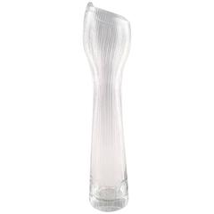 Tapio Wirkkala for Iittala, Clear Art Glass Vase with Engraved Decoration, 1957 5