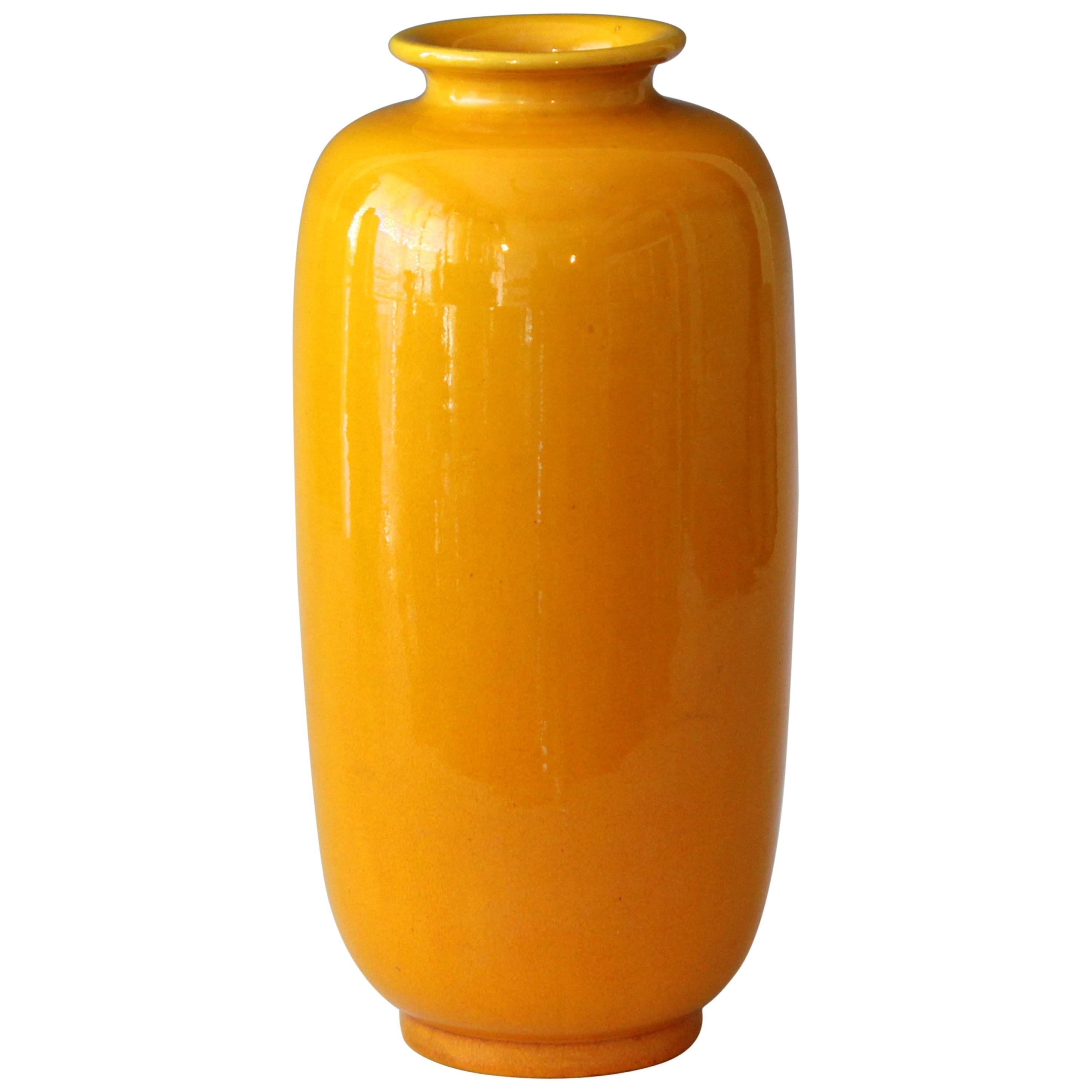 Awaji Pottery Sunny Yellow Tea Cannister Ginger Jar Vase