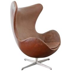 Arne Jacobsen "Egg" Chair 8