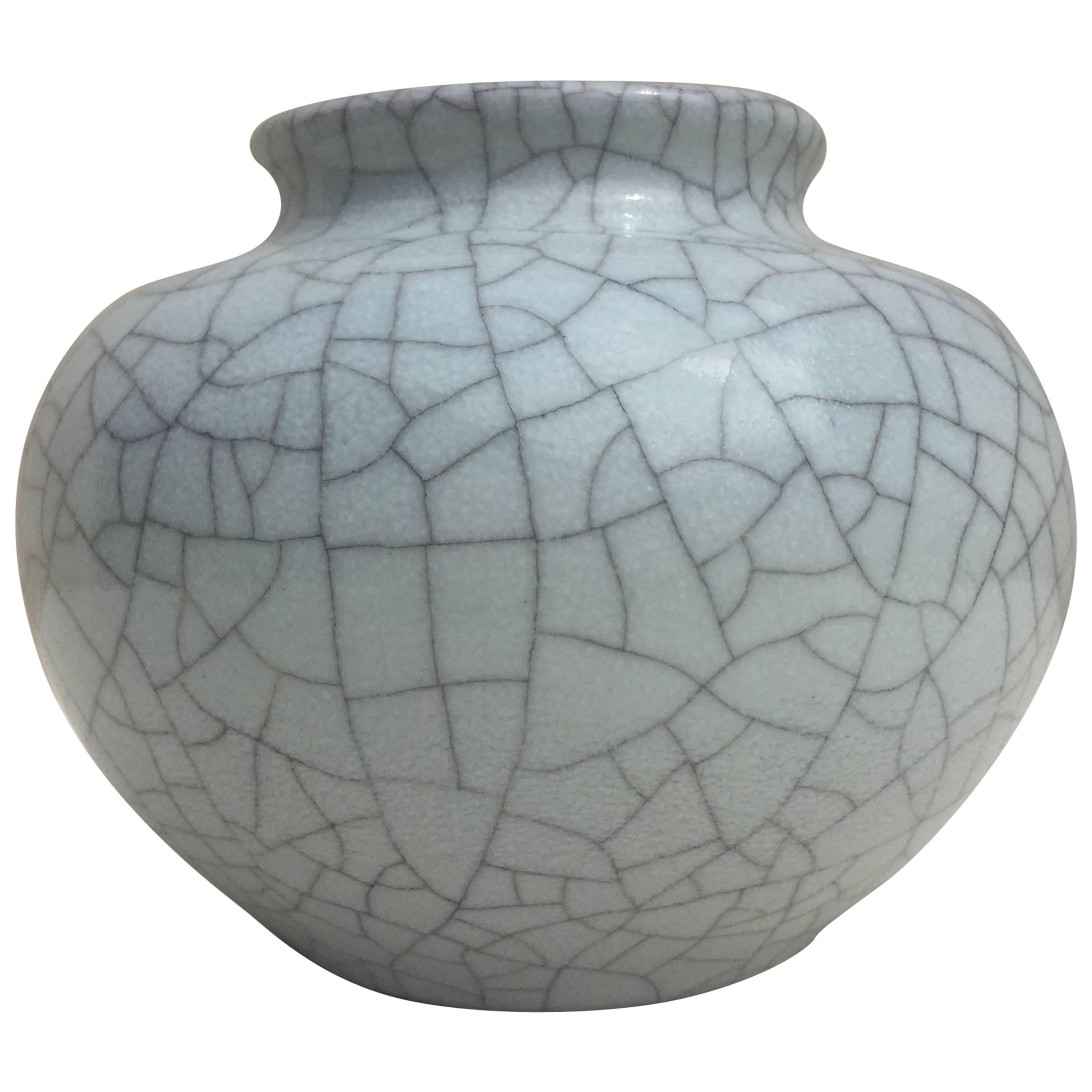 Spherical Vase by Karlsruhe Majolica Glatzle 1970s in Grey Crackled Glaze For Sale