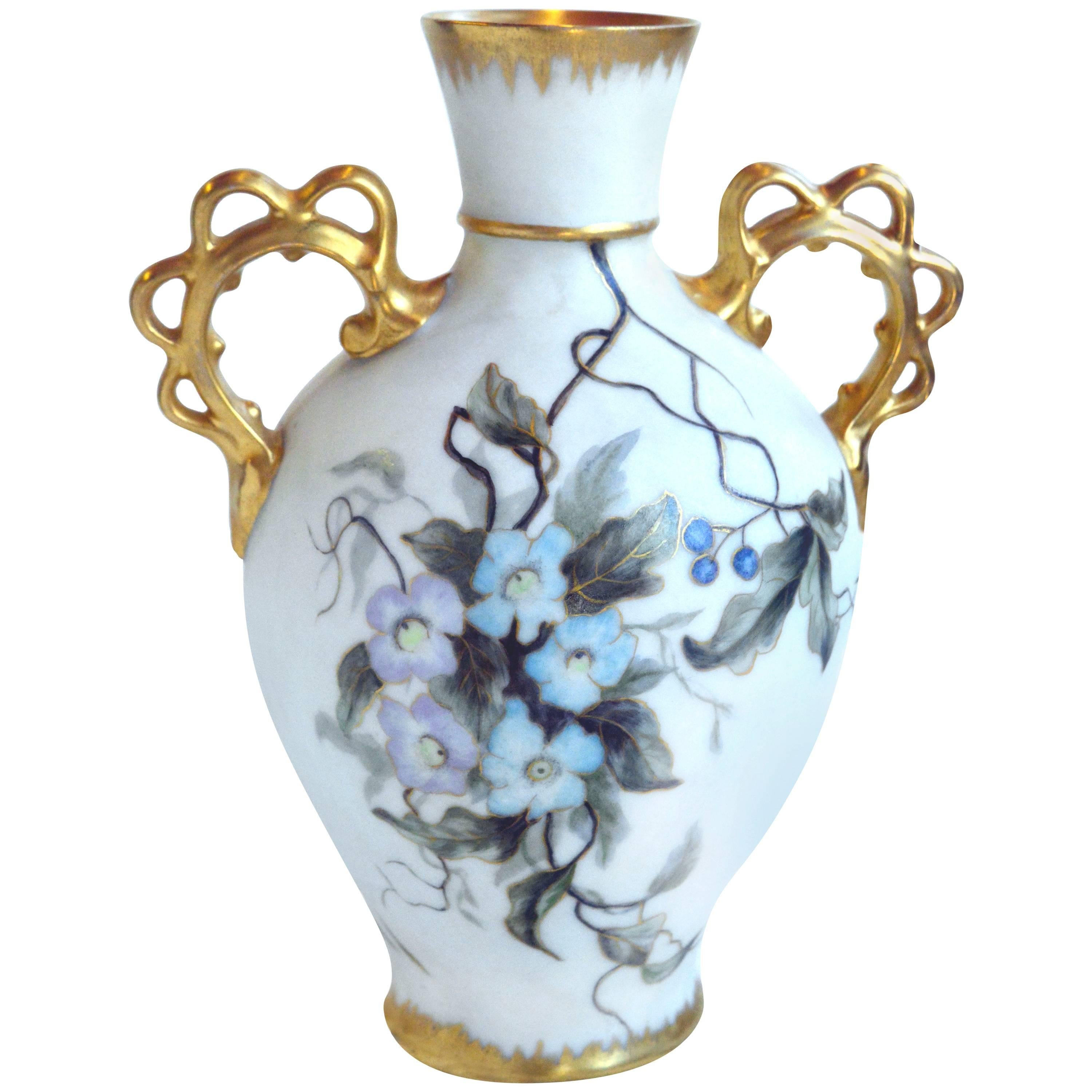 Remy Delinieres & Co. Vase 22-Karat American Amateur Painted