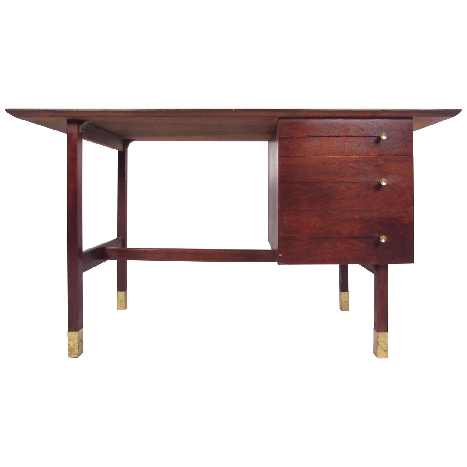 MidCentury Modern Writing Desk For Sale at 1stdibs