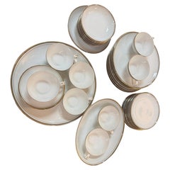Vintage Royalton China Co. "Golden Elegance" porcelain set for 8 made in japan