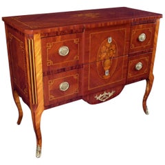 Late 18th Century Transition Commode