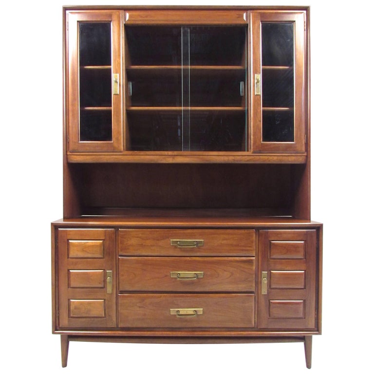 MidCentury Modern HeywoodWakefield Sideboard with Display Hutch For