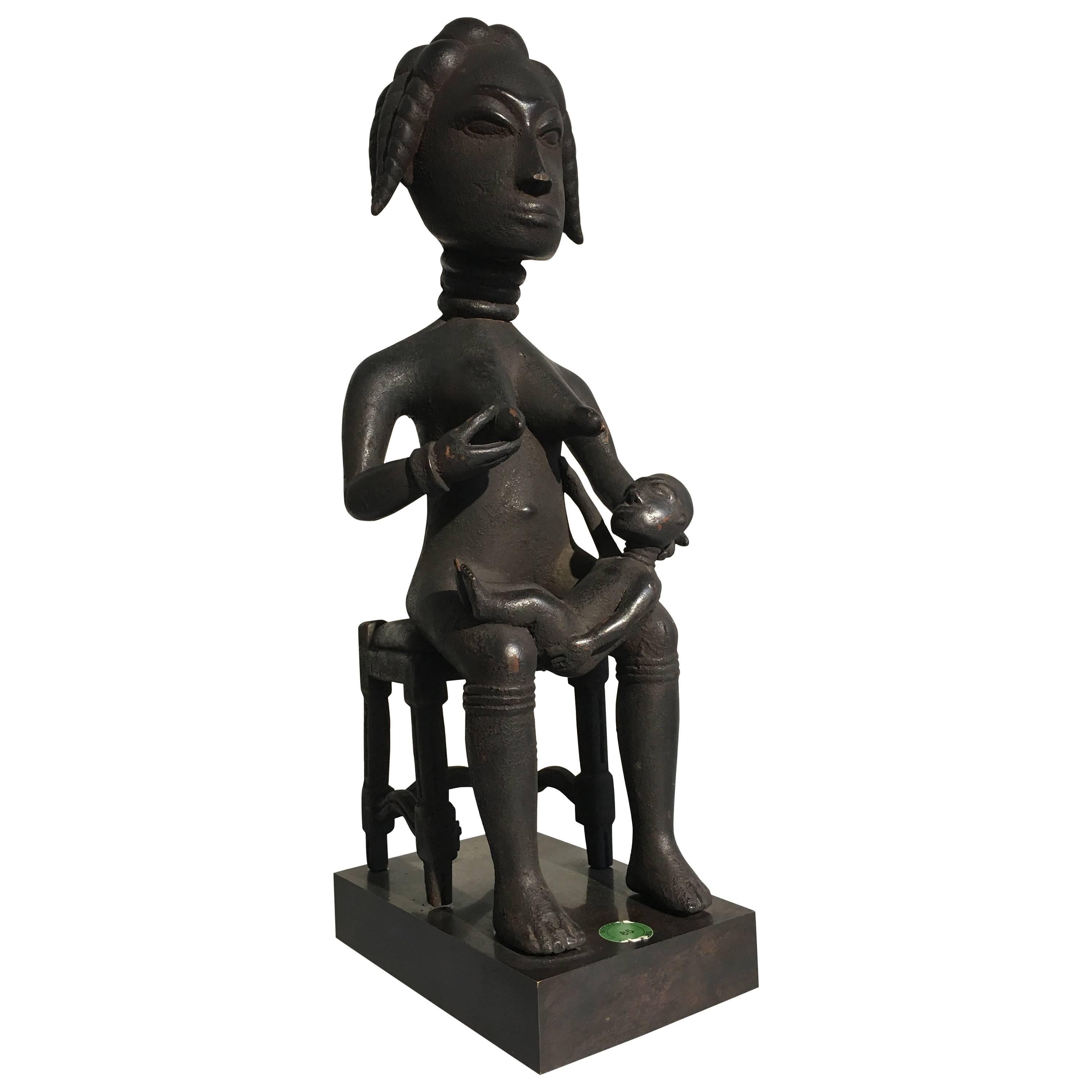 Mutter-Kind-Mutter-Mutter-Figur, geschnitzt von Osei Bonsu, Ghana