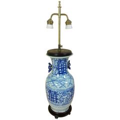 Late 19th Century Chinese Blue and White Pottery Vase Converted to Table Lamp 12