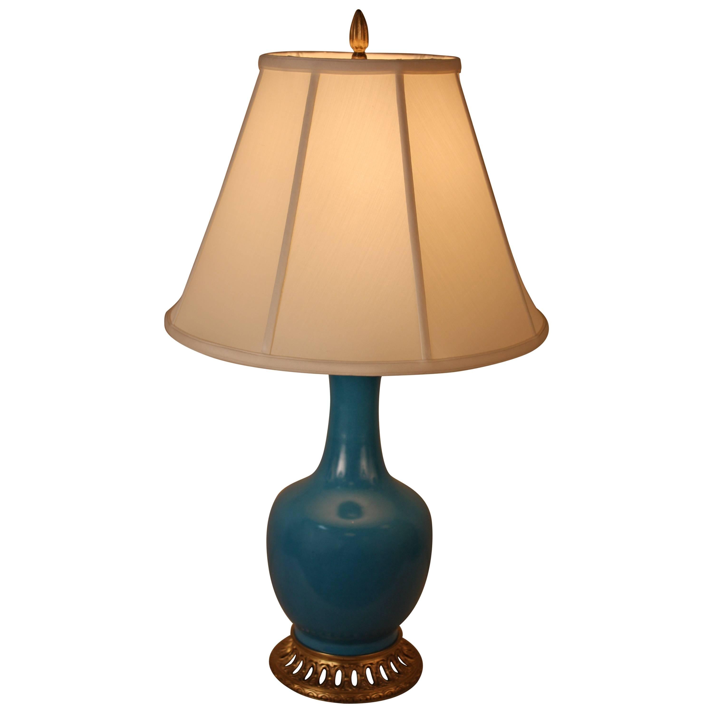 French Porcelain and Bronze Table Lamp