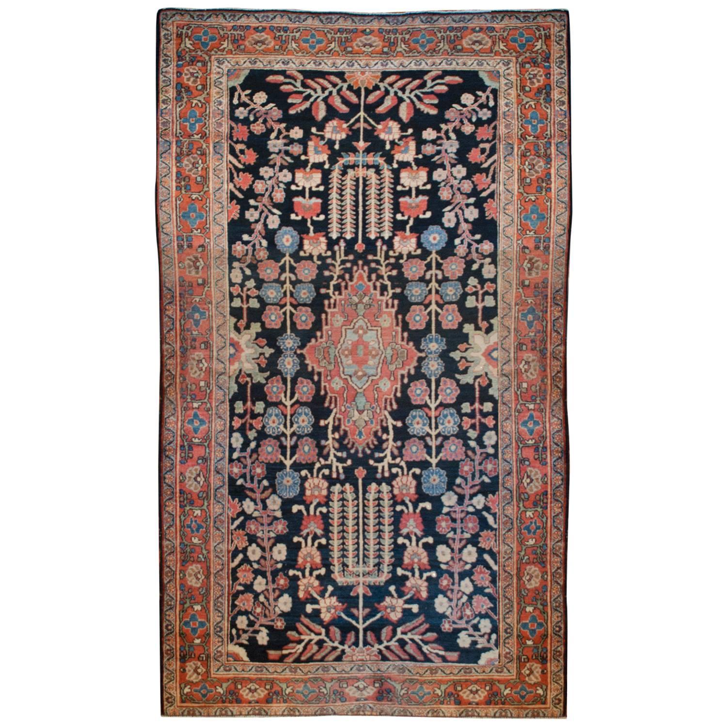 Unique Early 20th Century Sarouk Rug For Sale
