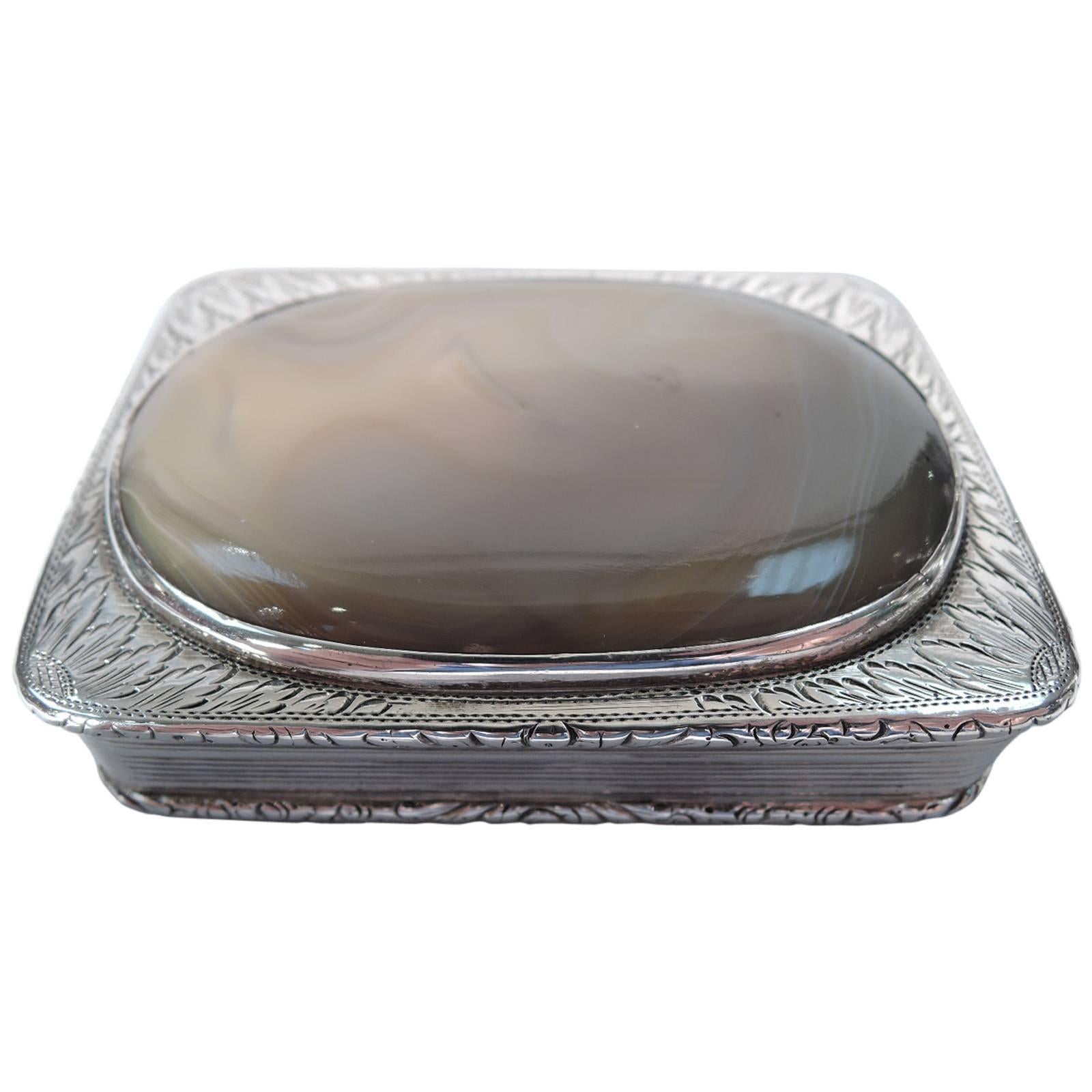 English Georgian Sterling Silver and Agate Snuffbox