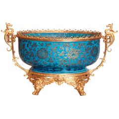 Centre de table en porcelaine et bronze doré du 19e siècle par Longwy