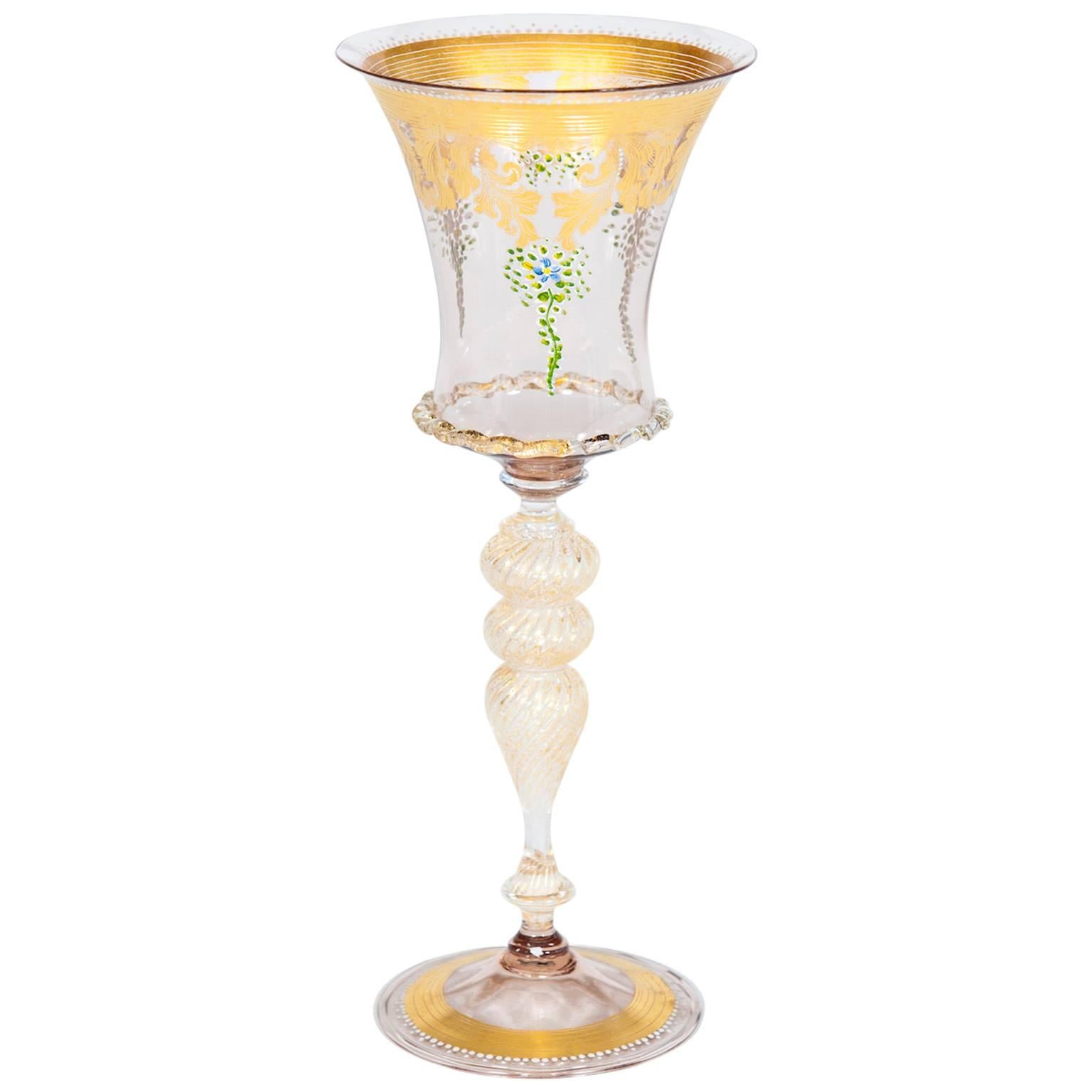 Handcrafted gold glass goblet from 1970s Murano decored with exquisite gold leaf