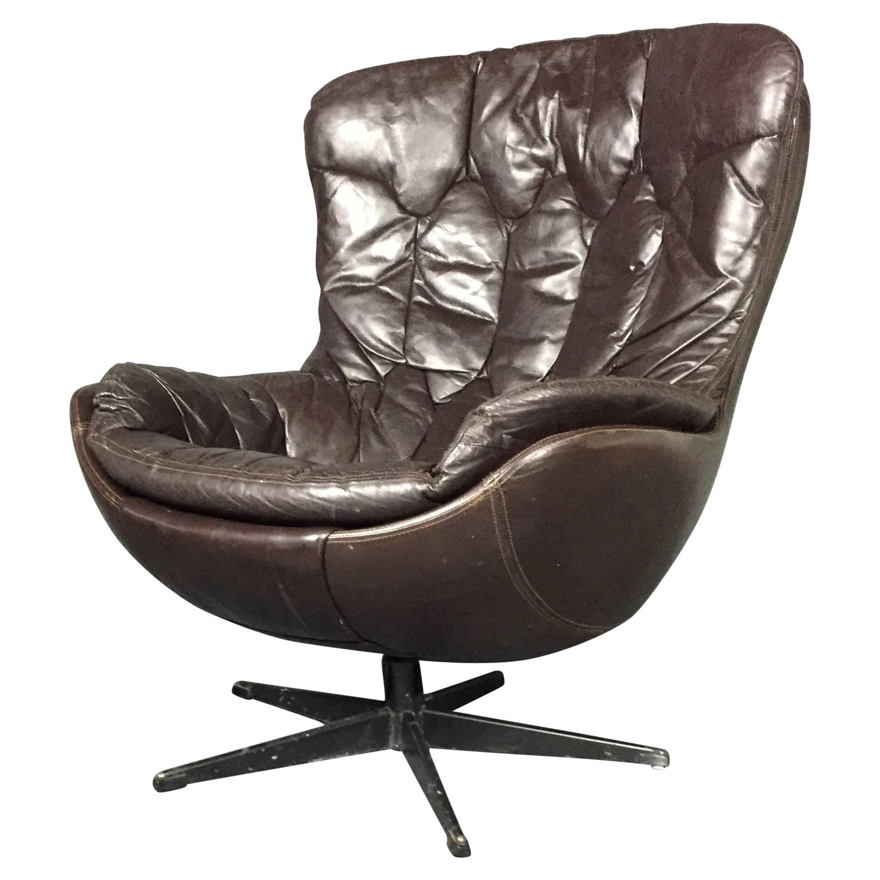 Brown Leather 'Silhouette' Swivel Chair by H.W. Klein for Bramin, Denmark, 1970