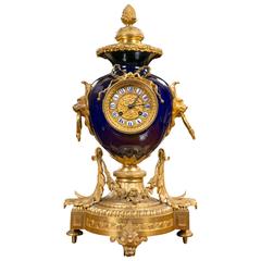 19th Century French Ormolu Mantel Clock 9
