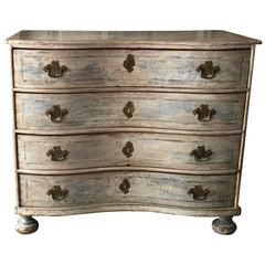 18th Century Serpentine Front Chest of Drawers