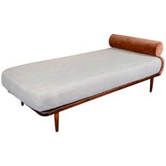 Vintage Resting Bed