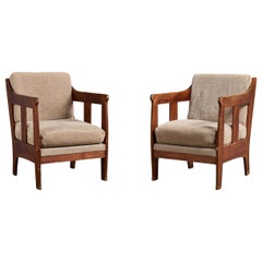 Designer suédois, fauteuils de salon, pin, tissu, Suède, 1900