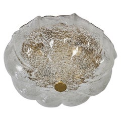 Designer italien, affleurant, verre, laiton, Italie, années 1990
