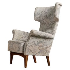 Fritz Hansen, Lounge Chair, Fabric, Beech, Denmark, 1940s