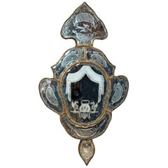 Specchio da parete veneziano antico con decorazioni incise, fine del XVIII secolo