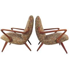 Pair of Mid-Century Italian Lounge Chairs in the Style of Paolo Buffa 5