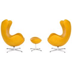 Arne Jacobsen Pair of Egg Chairs and Ottoman 9