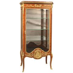 Eccezionale Vitrina montata in bronzo dorato di François Linke