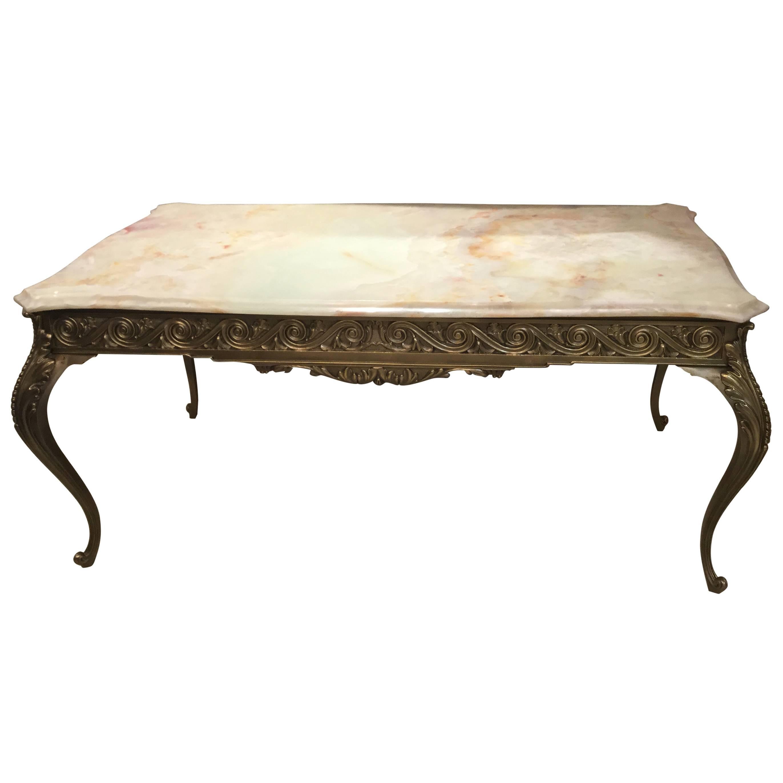 Table basse en bronze avec plateau en onyx, Italie, années 1950