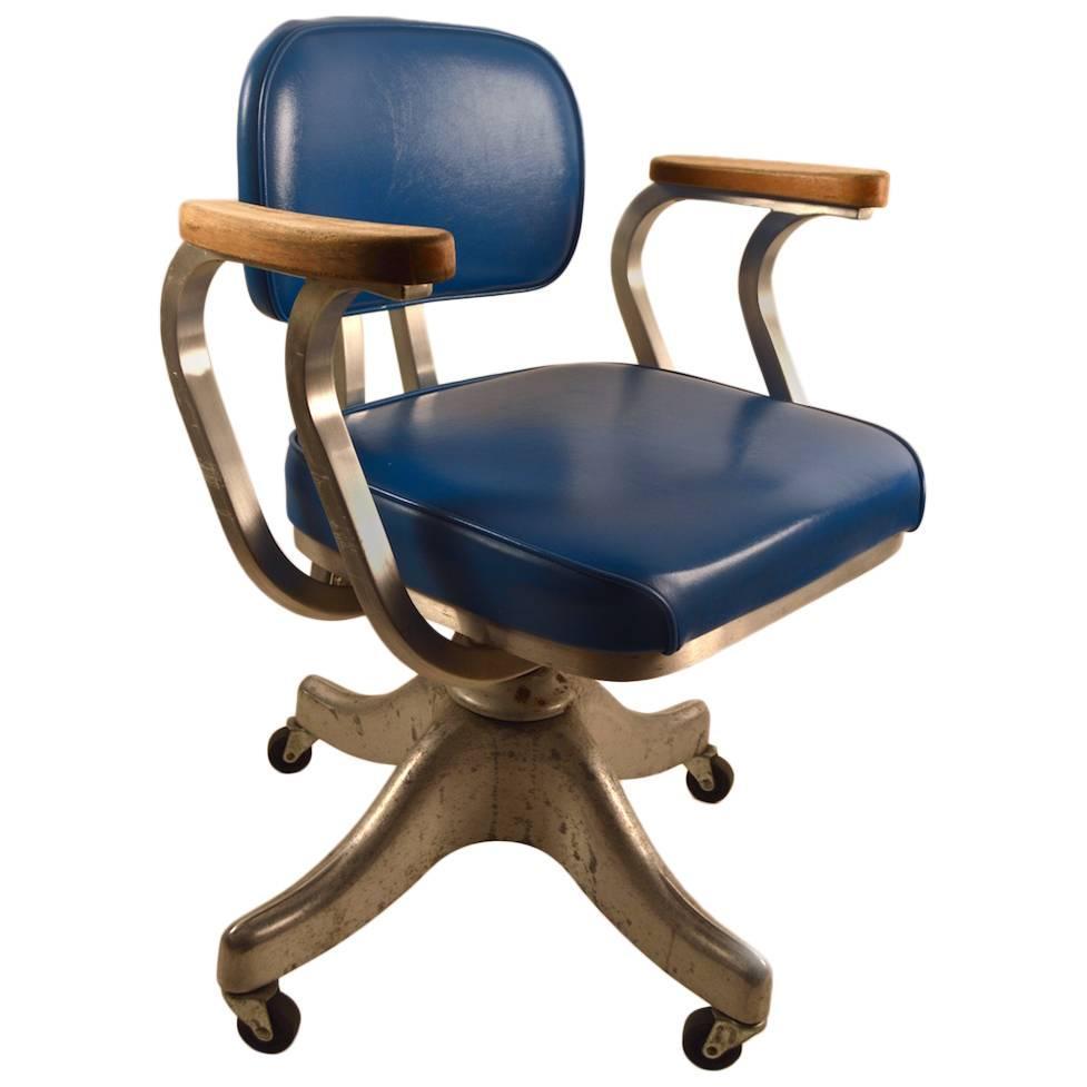 Aluminum Frame Adjustable Desk Chair By Shaw Walker At 1stdibs